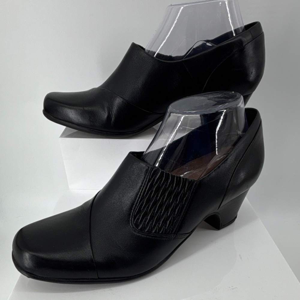 Clarks Artisan Sugar Maple Dress Pump Black Leather Comfort Heel Square Toe 9.5